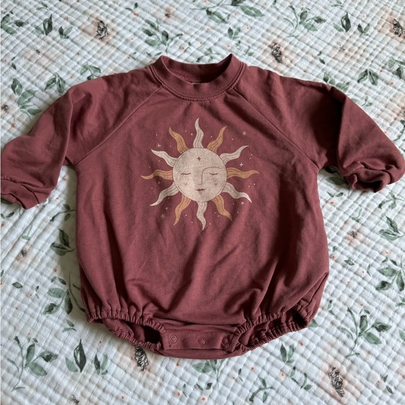 Rylee + Cru CREW NECK BUBBLE ROMPER || SUN - Picture 2 of 7